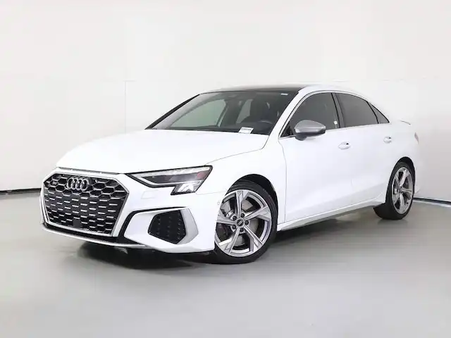 2023 Audi S3 2.0 TFSI Premium Plus quattro S tronic's photo