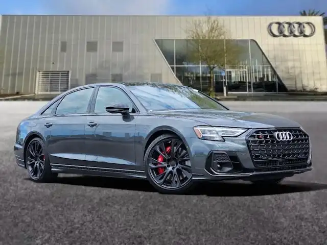 2026 Audi S8 4.0T quattro Tiptronic's photo