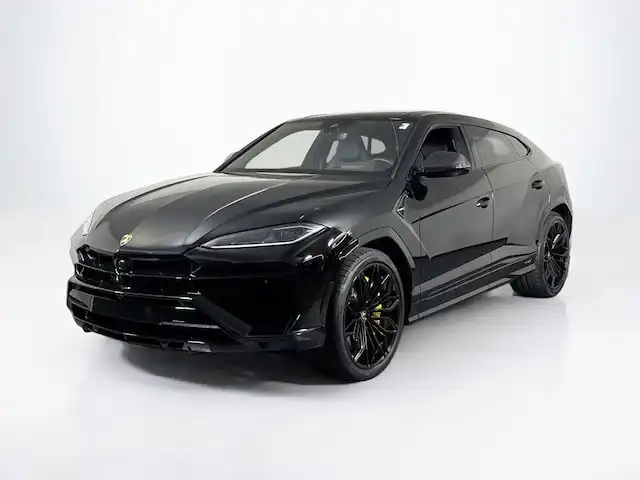2025 Lamborghini Urus 4.0 V8 PHEV SE's photo