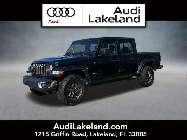 2024 Jeep Gladiator Sport S's photo
