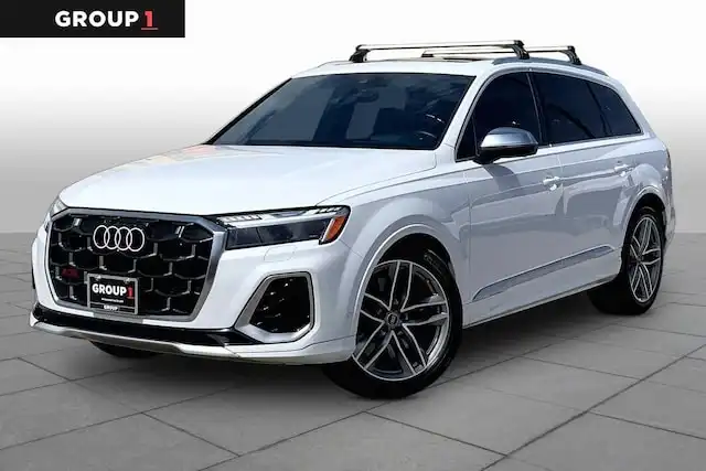 2025 Audi SQ7 Prestige quattro Tiptronic's photo