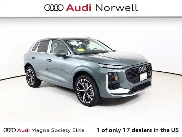 2026 Audi Q3 S Line quattro's photo
