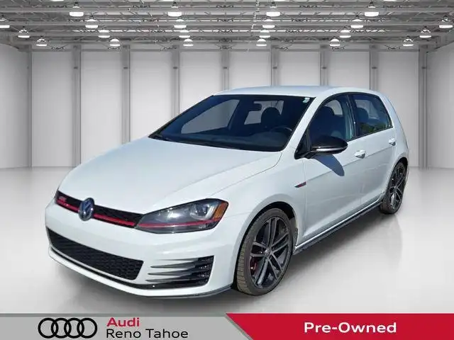 2017 Volkswagen Golf GTI 2.0T Sport 4-door's photo
