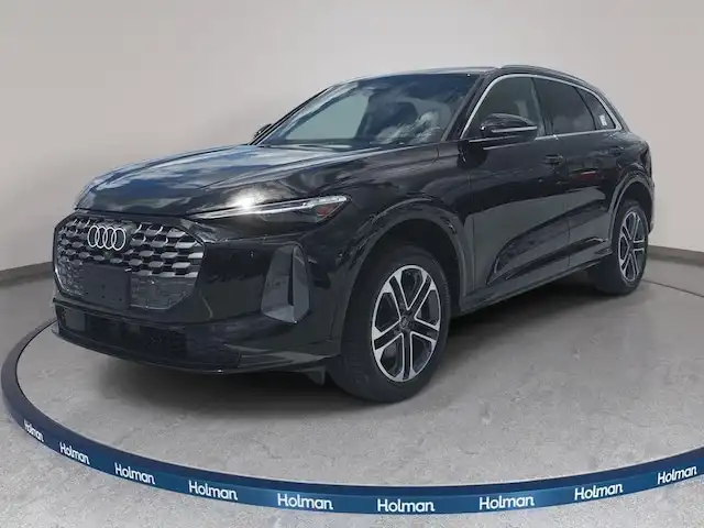 2025 Audi Q5 40 Premium Plus's photo