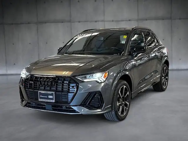 2025 Audi Q3 45 TFSI S Line Premium Plus quattro's photo