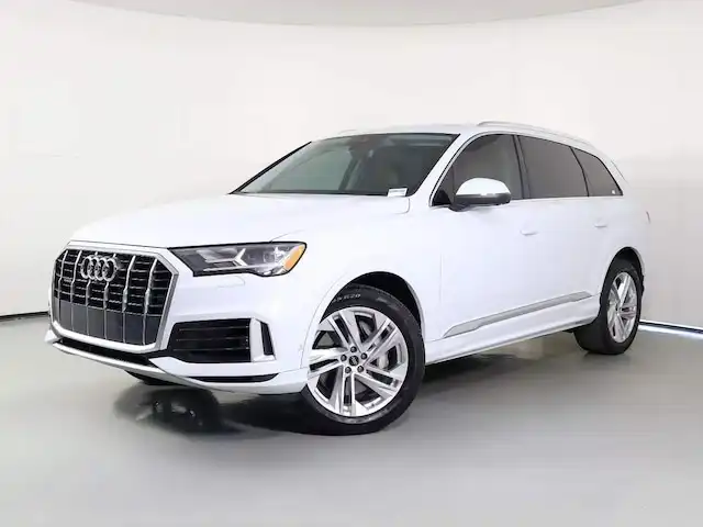2022 Audi Q7 55 Premium quattro Tiptronic's photo