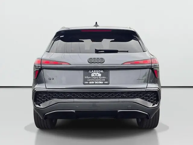 2026 Audi Q3 S Line quattro photo 4