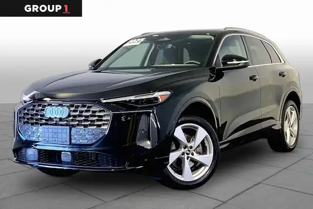 2025 Audi Q5 40 Premium Plus's photo