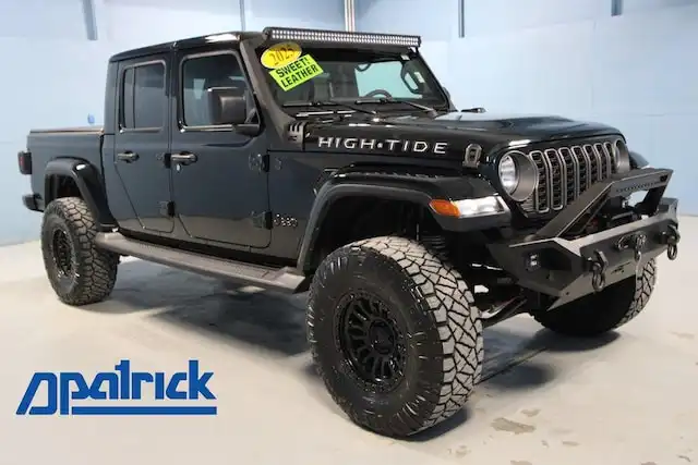 2025 Jeep Gladiator High Tide Auto's photo
