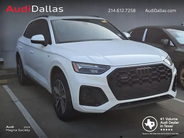 2024 Audi Q5 45 Premium's photo