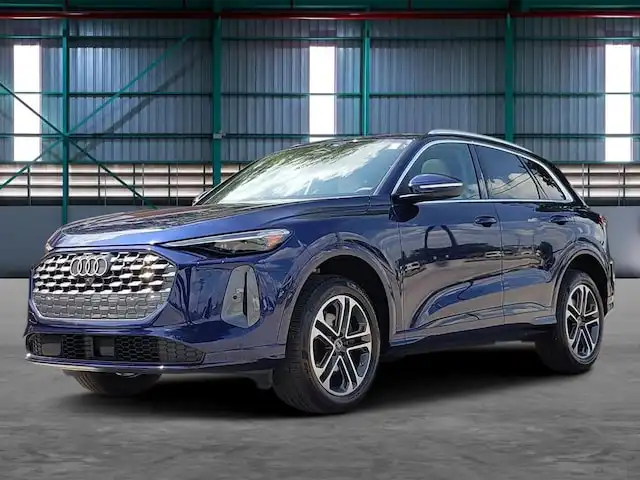 2025 Audi Q5 40 Premium Plus's photo