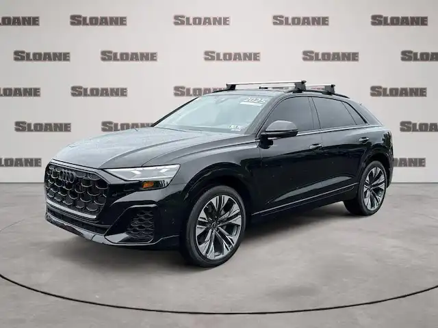 2025 Audi Q8 55 Premium Plus Tiptonic quattro's photo