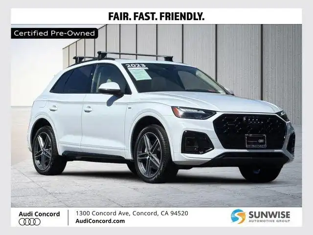 2023 Audi Q5 55 e Premium Plus's photo