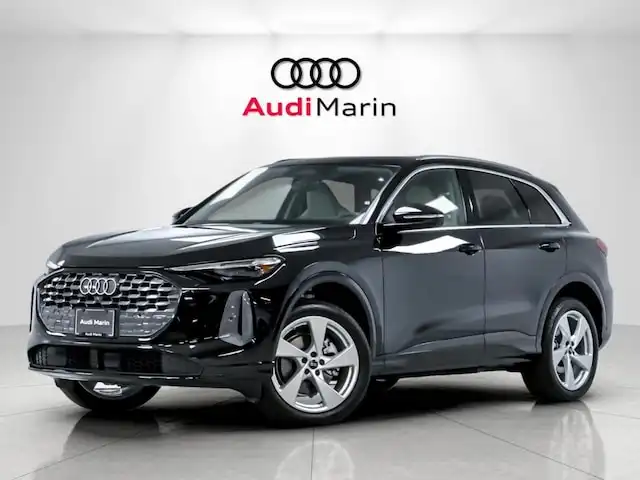 2026 Audi Q5 Premium Plus quattro's photo