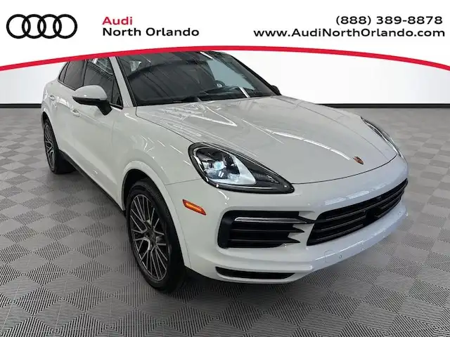 2023 Porsche Cayenne Platinum Edition's photo