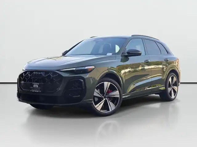 2026 Audi SQ5 Premium Plus quattro's photo