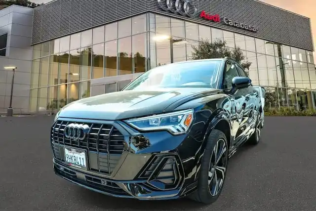 2023 Audi Q3 45 TFSI S Line Premium Plus quattro's photo