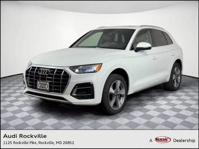2023 Audi Q5 40 Premium's photo