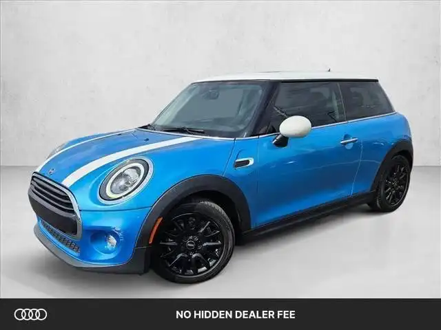 2019 MINI Hardtop Cooper Signature's photo