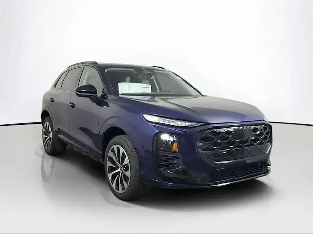 2026 Audi Q3 S line quattro's photo