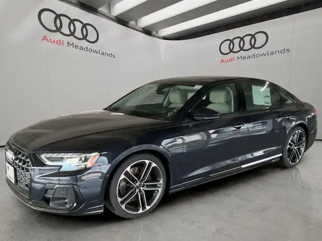 2026 Audi A8 55 TFSI L quattro Tiptronic's photo