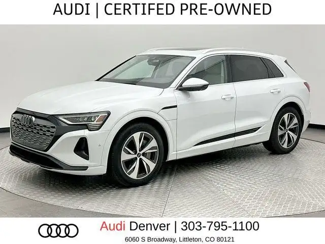 2024 Audi Q8 e-tron 114 kWh Premium Plus quattro 55's photo
