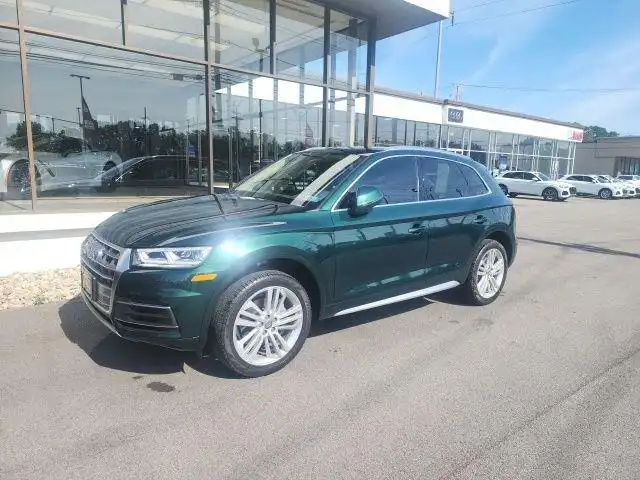 2020 Audi Q5 45 quattro S tronic Premium Plus's photo