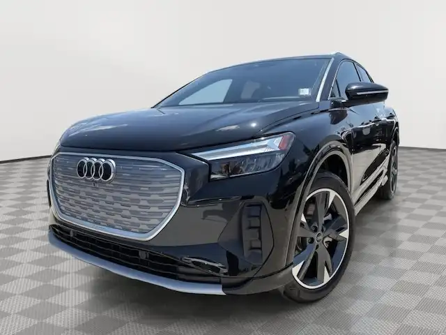 2022 Audi Q4 e-tron 50 Premium Plus quattro's photo