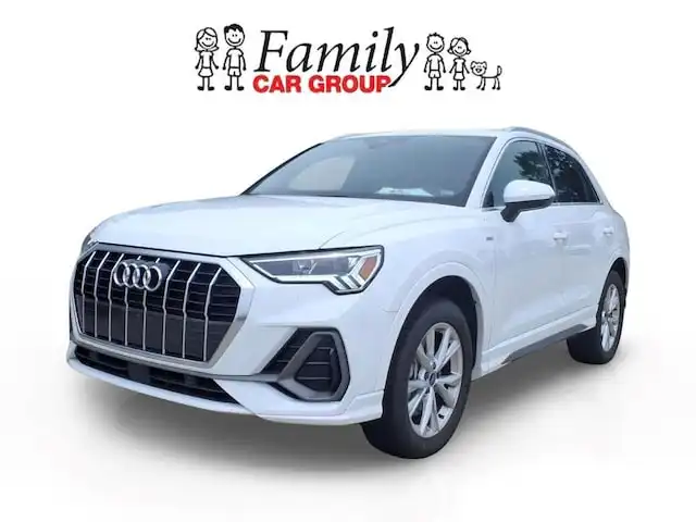 2025 Audi Q3 45 TFSI S Line Premium quattro's photo