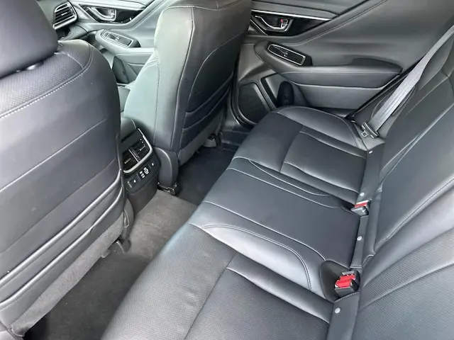 2023 Subaru Outback Touring XT photo 4
