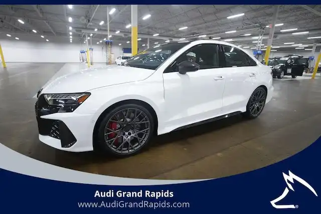 2026 Audi RS 3 2.5 TFSI quattro S tronic's photo