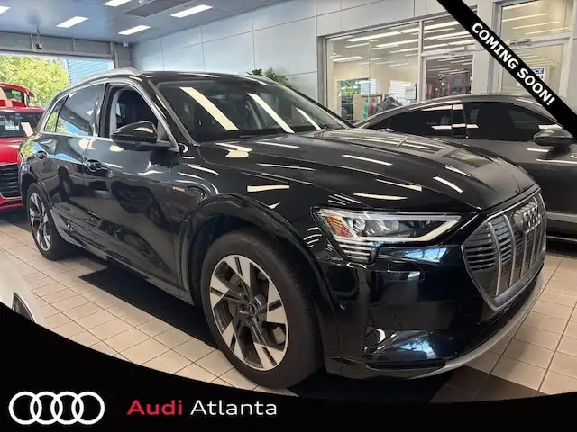2023 Audi e-tron 95 kWh Premium Plus quattro's photo