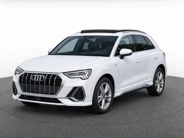 2022 Audi Q3 45 TFSI S Line Premium Plus quattro's photo