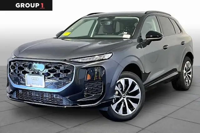 2026 Audi Q3 S line quattro's photo