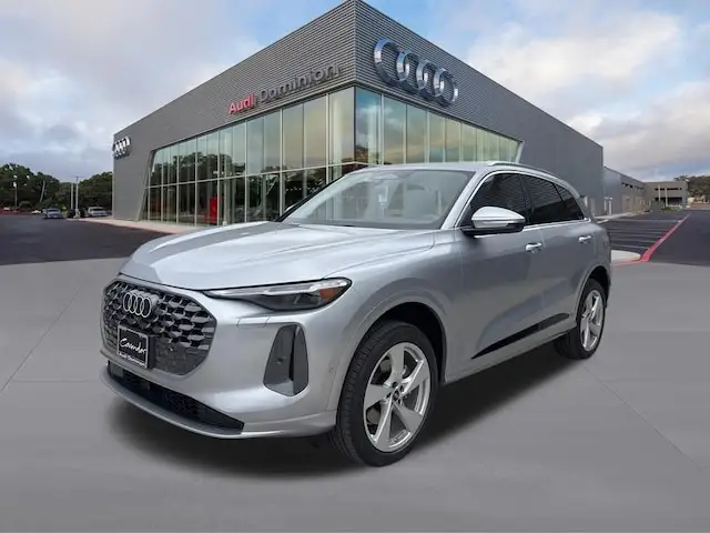 2026 Audi Q5 Premium Plus quattro photo 1