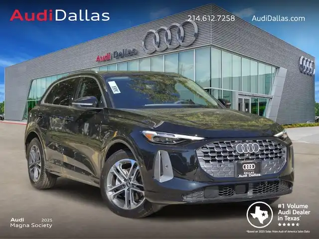 2025 Audi Q5 40 Prestige's photo