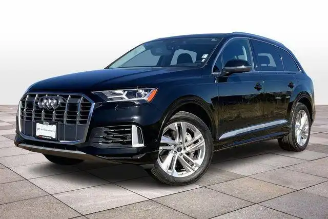 2022 Audi Q7 55 Premium Plus quattro Tiptronic's photo
