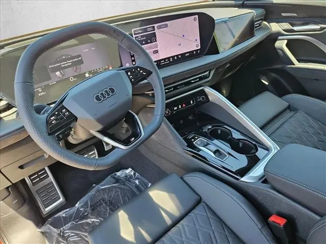 2026 Audi SQ5 Prestige quattro photo 3