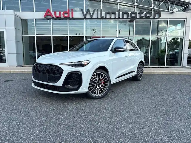 2026 Audi SQ5 Premium Plus quattro's photo