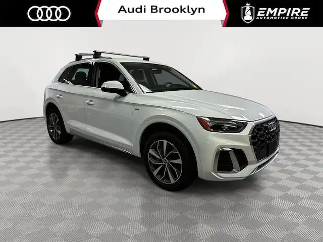 2024 Audi Q5 45 Premium's photo