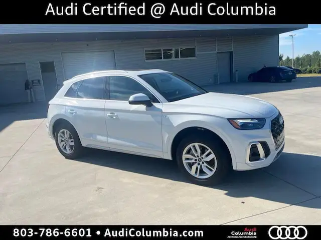 2023 Audi Q5 45 Premium's photo