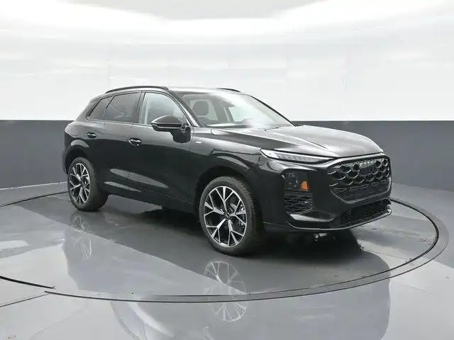2026 Audi Q3 S line quattro's photo