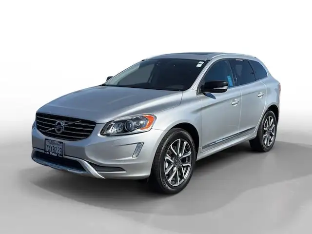 2017 Volvo XC60 T6 AWD Dynamic's photo