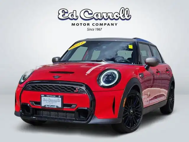 2023 MINI Hardtop Cooper S's photo