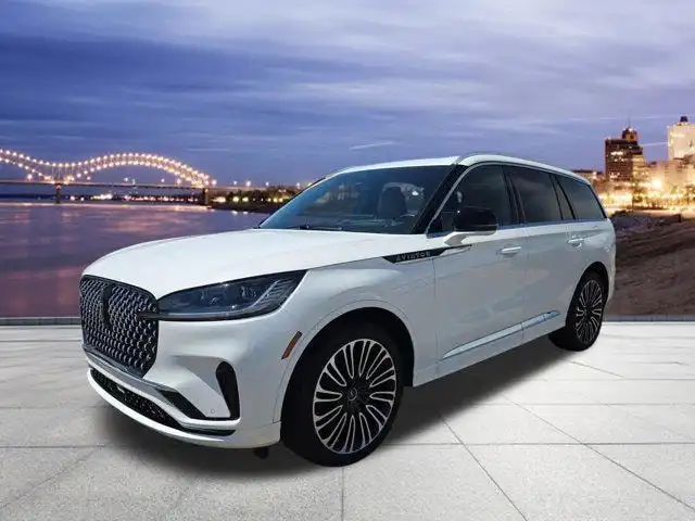 2025 Lincoln Aviator Black Label AWD's photo