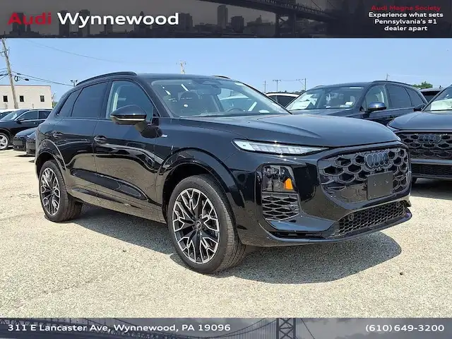 2026 Audi Q3 S line quattro's photo