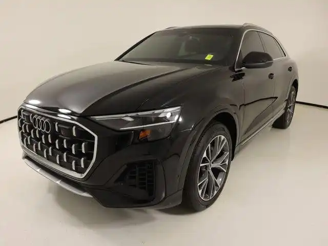 2024 Audi Q8 55 Premium Plus Tiptonic quattro's photo