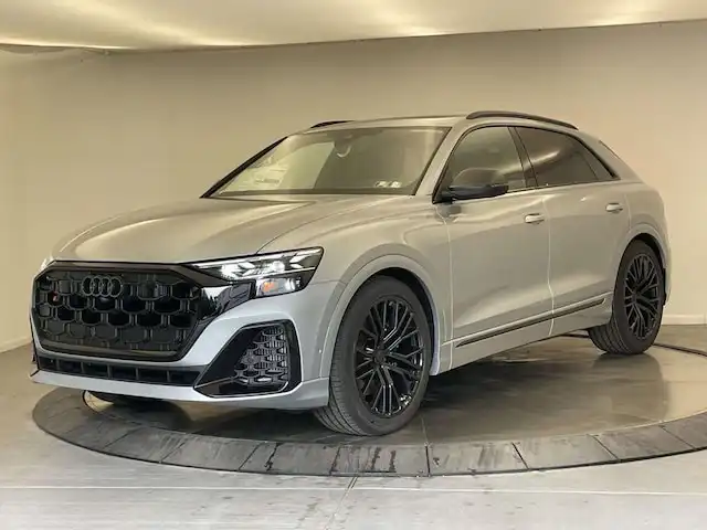 2026 Audi SQ8 Prestige quattro's photo
