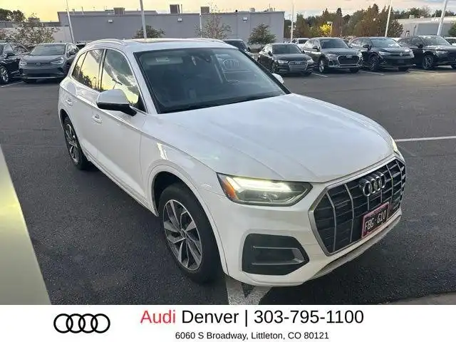 2021 Audi Q5 45 Premium Plus's photo