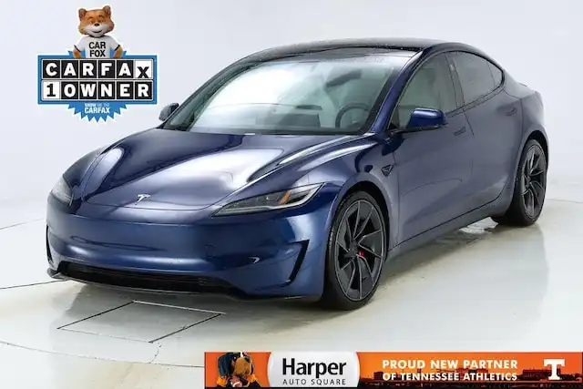 2025 Tesla Model 3 Performance's photo